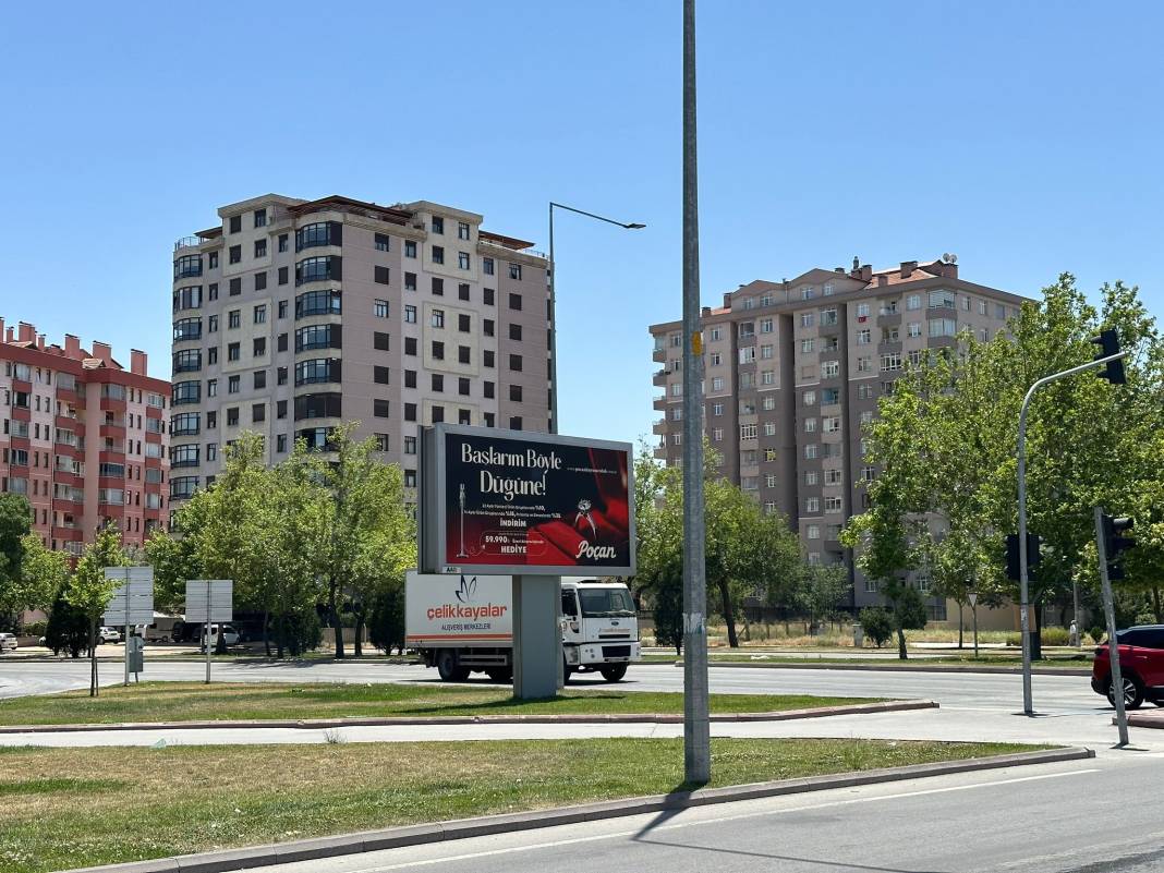 Konya’da okuyanları ters köşe yapan reklam 1